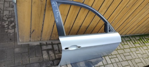 Tür vorne vorne rechts BMW E91 354