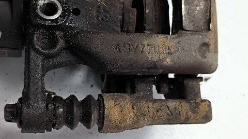 caliper brake rear part right 1.6 PURETECH PEUGEOT 508 II