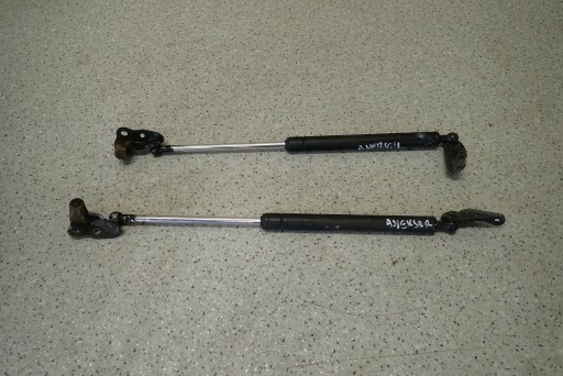 TOYOTA AVENSIS VERSO 01-ПРИВОДИ КРИШКИ БАГАЖНИКА