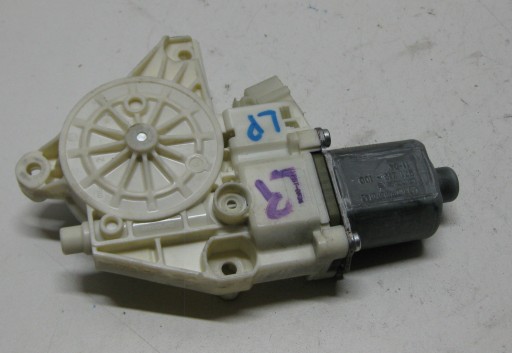 MERCEDES W212 E KLASA 11r mini motor windows left front A2048200142