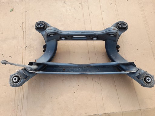 2573509700 250220 - Салазки задние скамейка задние mercedes w257 cls