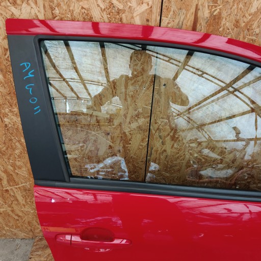 door front front right TOYOTA AYGO II C1 108 5DRZWI