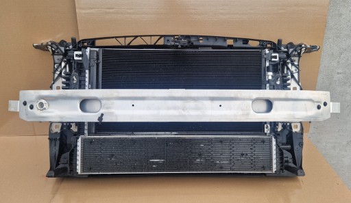 ПЕРЕДНИЙ РЕМЕНЬ РАДИАТОРА AUDI A4 B9 LIFT 20-24 R 2.0 TDI КАК НОВЫЙ