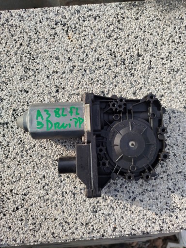 Модуль склопідйомника правого переднього audi a3 8l fl 5xdrzwi 8l4959802c