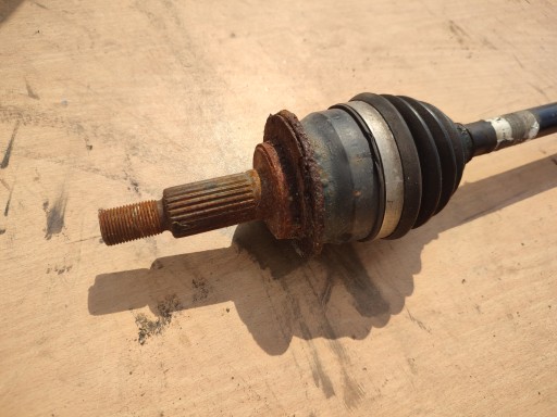semi-axis NAPEDOWA left SUZUKI SPLASH 08- 1.0 44102-85L00