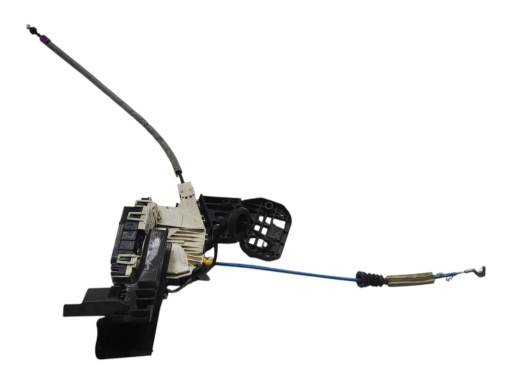 lock door left front 4 PIN MERCEDES B-KLASA W246 2011-2014 A1667200135