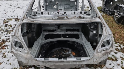 MERCEDES S W221 КУЗОВ ЗАД ЗАДНИЙ ремінь