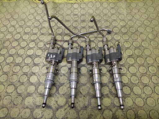 BMW E87 injector 13537589048