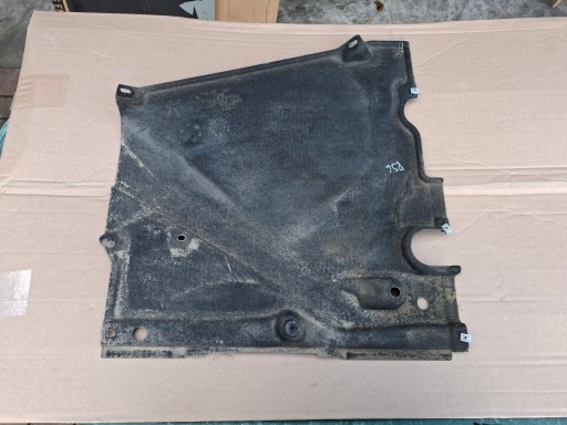 AUDI RS7 RS6 C8 23r 4K kryt podvozku pravá 4K0825216L