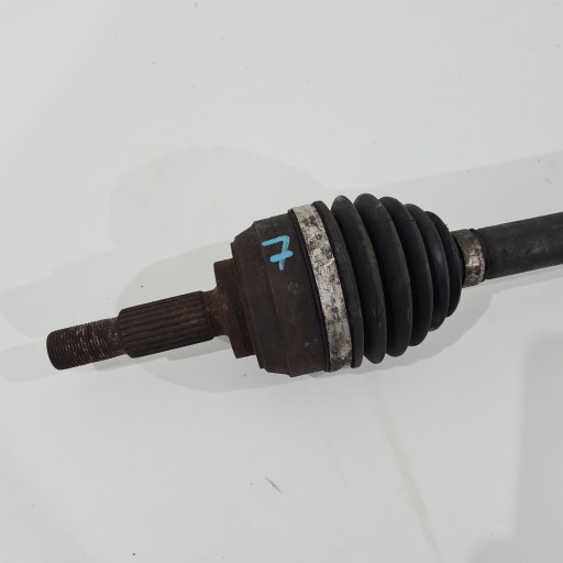 semi-axis left RENAULT MODUS 1.4 16V 8200511225