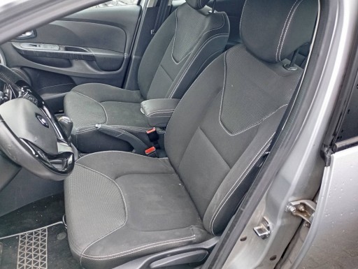 RENAULT CLIO 4 IV BH 12-20 ülések jobb bal ülés hátsó ülés kartámasz