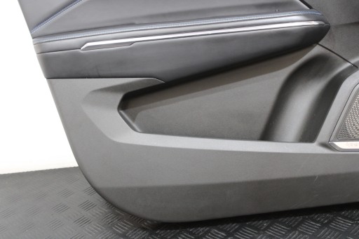 upholstery side door left front left LYNK&CO LYNK & CO 01 LIFT 2021