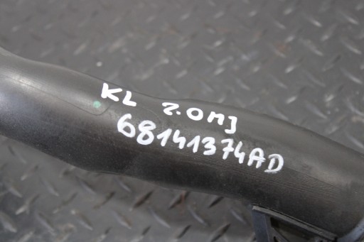 cső, csővezeték vezetö intercooler JEEP CHEROKEE KL 68141374AD