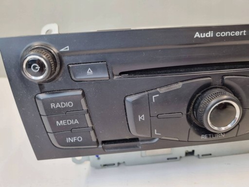 Radio samochodowe Audi A5 8T 2008 8T2035186C