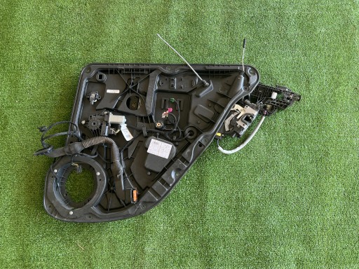 A0997660500 - GLE W166 ОКОННЫЙ РЕГУЛЯТОР ДВЕРНОЙ ЗАМОК ЗАДНИЙ ПРАВЫЙ