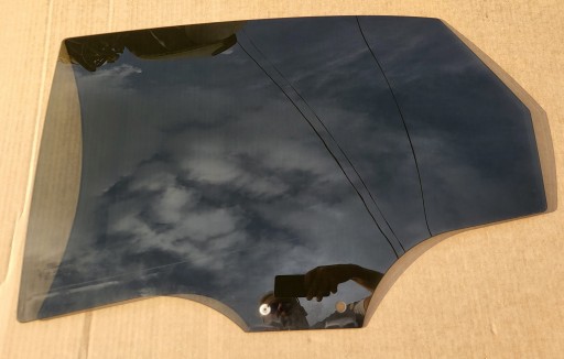window Z door left rear part AS3 AUDI A4 B9 8W sedan OE 8W5845205A PRZYCIEMNIANA