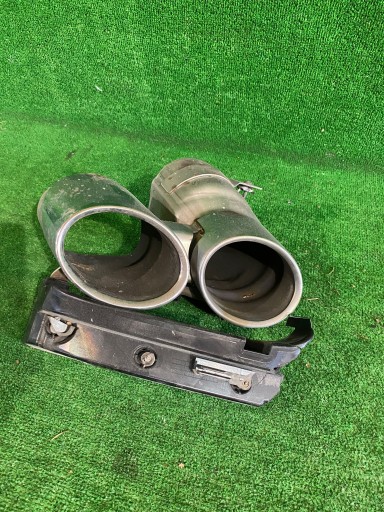 pipe end of an exhaust right AUDI Q8 4M8 NR.004