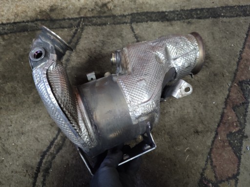catalyst AUDI A6 A7 4K C8 05L131705R 05L131695D