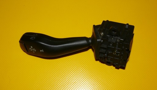 PAJAK stalk switch steering wheel levers and controls BMW X3 E83 04-07r. 8363668M 8363669M