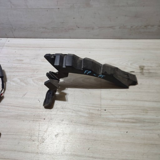 bumper bracket of the rear rear part side right Jaguar F-Pace HK8317A882AD
