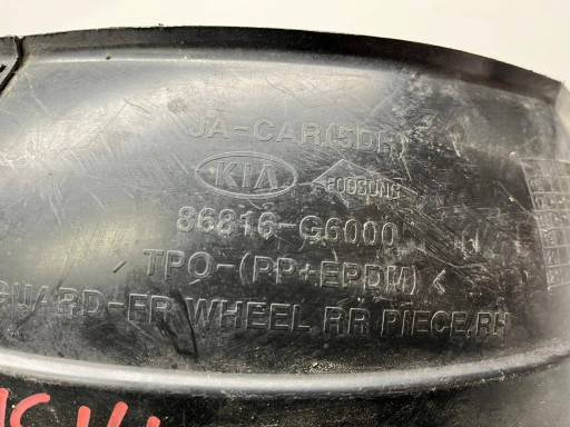KIA PICANTO III mudguard right front 86816-G6000 2017