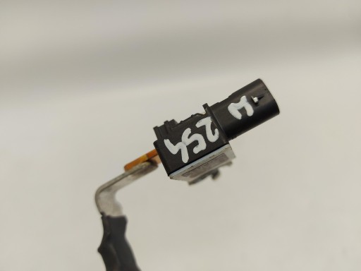 Mercedes W254 GLC 220d Batteriemanagement Sensor A0009057414