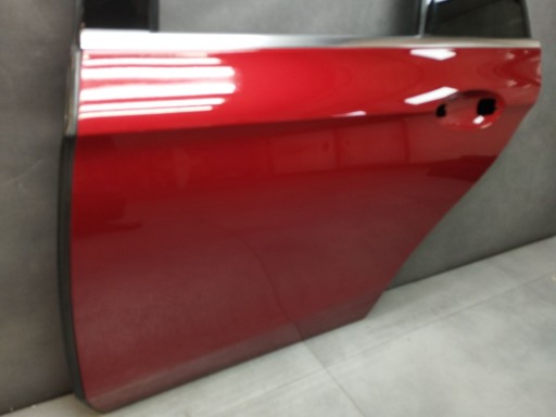 Mercedes-Benz E W213 KOMBI door left rear part A2137320310 996