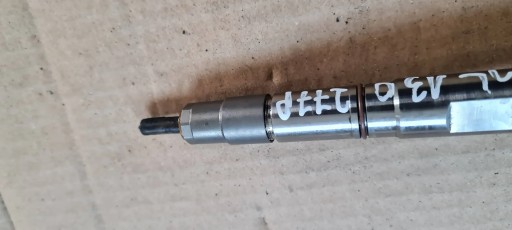 A4 B9 8W EINSPRITZDÜSE PUMPE-DÜSE-EINHEIT DES KRAFTSTOFFSBEHÄLTERS 2.0 TDI 04L130277P A5 8W Q5 A6 VW AUDI