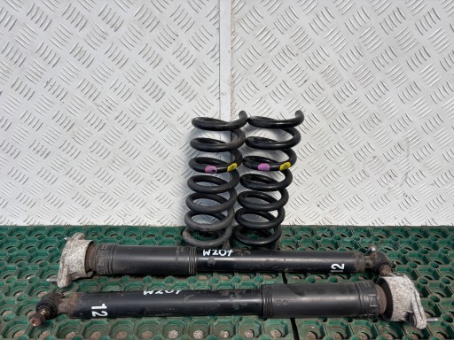 MERCEDES E-KLASA W207 09-16 shock absorbers rear. right left + springs running board