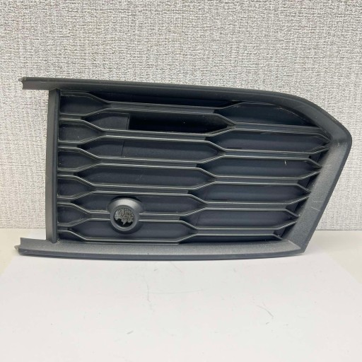 AUDI A6 C8 grille of a bumper grid black left 4K0807151A