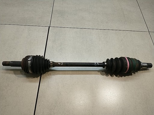 Demi axe Gauche Courte YARIS et 1.0
