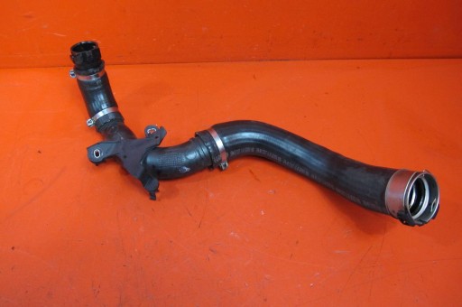 Renault Clio IV 4 0.9 TCE H4B408 CAPTUR a vedení trouba hadice intercoolera