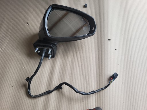 AUDI A3 8V - ЗЕРКАЛО ПРАВОЕ 14-КОНТАКТНОЕ