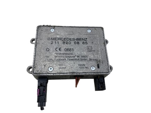 MERCEDES W211 module antenna amplifier 2118200885