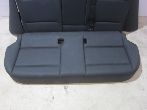 BMW X3 F25 Sitz hinten OPARCIE verkleidung SIEDZISKO schwarze SENSATEC 7256753