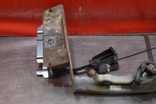 tow 13103931 OPEL VECTRA C KOMBI LIFT 05-09