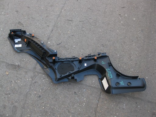 MERCEDES W207 3.0 CDI 11R cover boot upholstery right rear part A2076901425