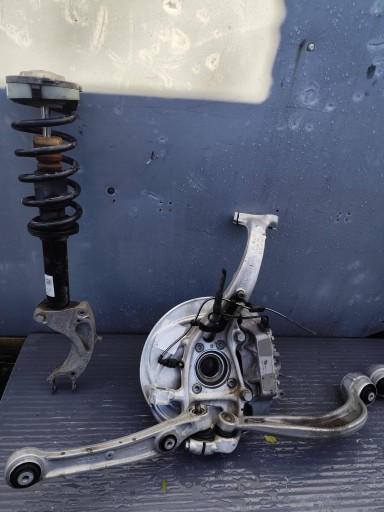 AUDI Q5 80A LIFT otoč tlumič ramene předek pravý KOMPLET DEMONTAZ