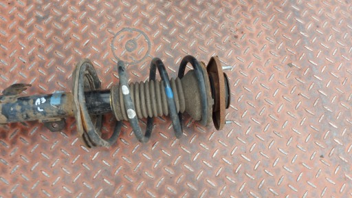 MCPERSON shock absorber left left front TOYOTA AVENSIS T25 COROLLA VERSO 03