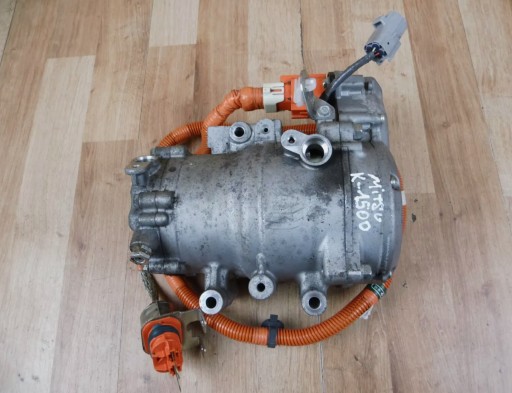 Mitsubishi Outlander III 2.4 PHEV compressor compressor; of the air conditioning 7813B097