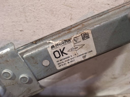 window regulator right front 807209299R DACIA SANDERO II 2012