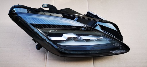 J9C3-13W029-ED - Jaguar E-pace правий ліхтар full LED NEW