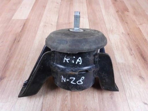 Hyundai Tucson III 1.6 TGDI MANUAL support airbag holder of the engine