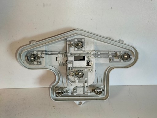 Wklad modanatura oprawa zarowek FANALE FARO posteriore Destra SKODA YETI 09