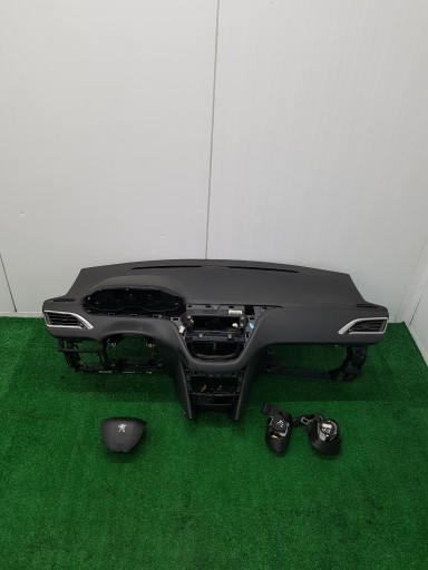 dashboard instrument panel PEUGEOT 208 9672848580 98072114ZD 98063158XX