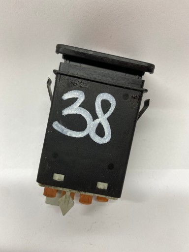 Schalter Leuchten des warnblickschalters VW BORA 1J0953235J