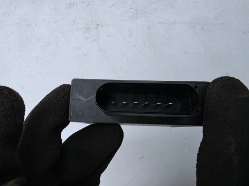 control unit module POMPY of the fuel AUDI Q5 80A FY 2.0 TFSI 80A906093