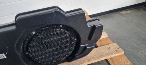 Jeep Grand Cherokee WL 2022 speaker cover Subwoofer P68347136AA