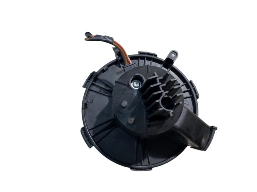 ventilátor kÚrenie OPEL ZAFIRA B D8087
