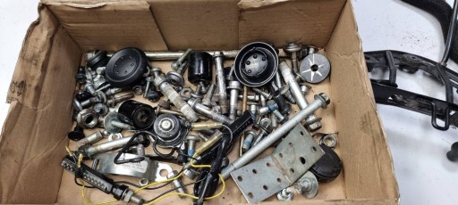 Vis KOMPLET SUZUKI GSX-S750 GSX-S 750